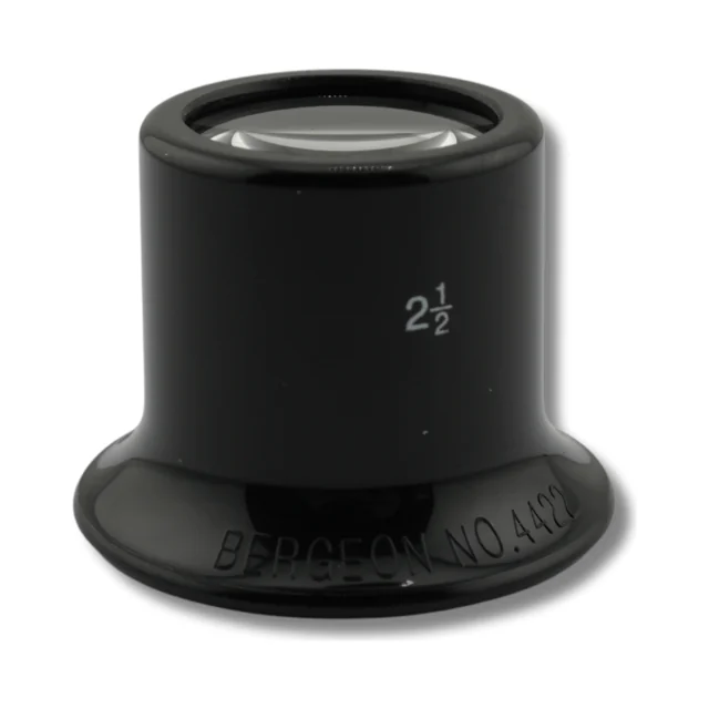 Loupe d’horloger noire.